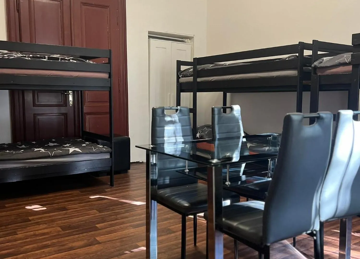 Hostel Summer Apartment Praga